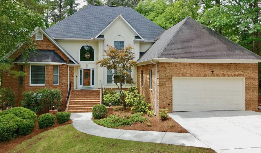 126 Dewberry Ln, Aiken, SC 29803 - 5 Beds, 4 Bath