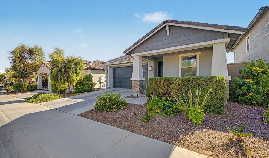 2024 N 210TH Ave, Buckeye, AZ 85396 - 4 Beds, 3 Bath