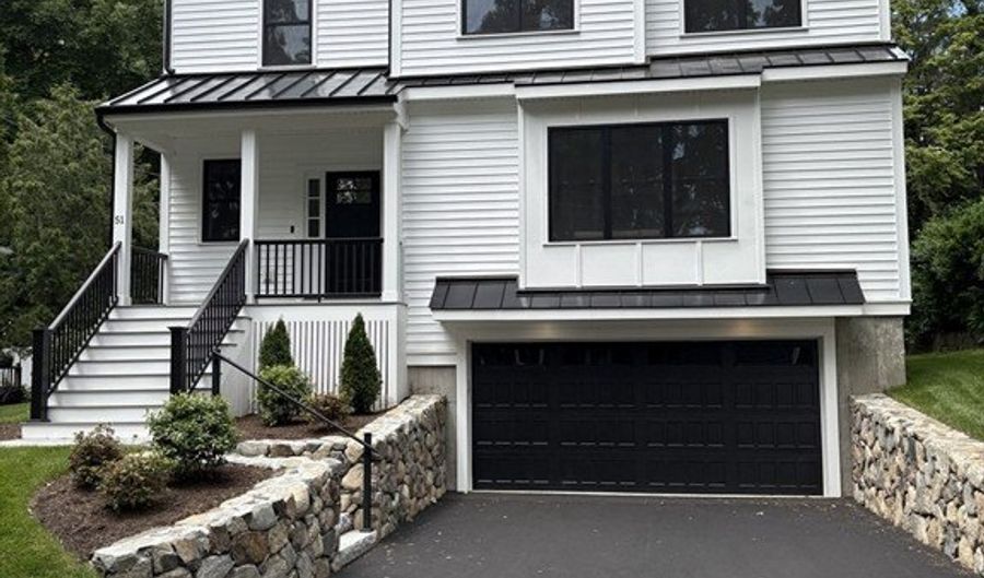 51 Greeley Cir, Arlington, MA 02474 - 5 Beds, 6 Bath