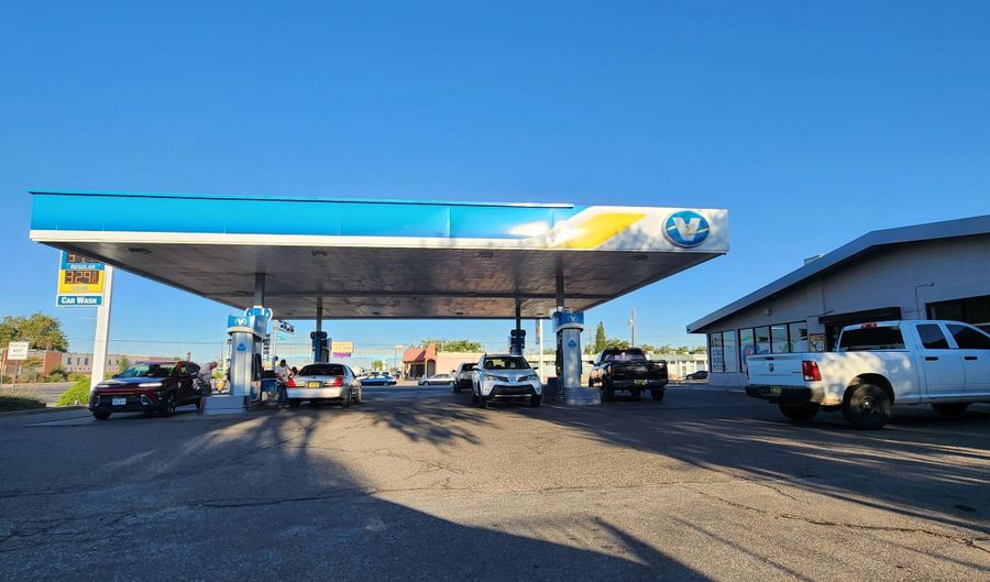 1620 CARLISLE Blvd SE, Albuquerque, NM 87106 - 0 Beds, 0 Bath