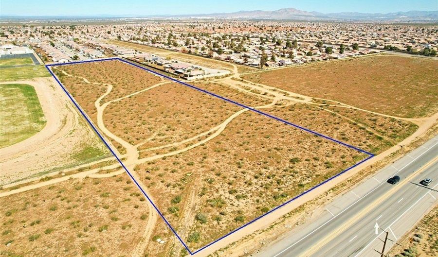 5 Palmdale, Adelanto, CA 92301 - 0 Beds, 0 Bath