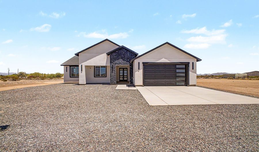9621 S 351ST Ave, Arlington, AZ 85322 - 4 Beds, 2 Bath