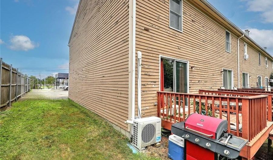 25 Sharon St 1, Cranston, RI 02910 - 2 Beds, 2 Bath