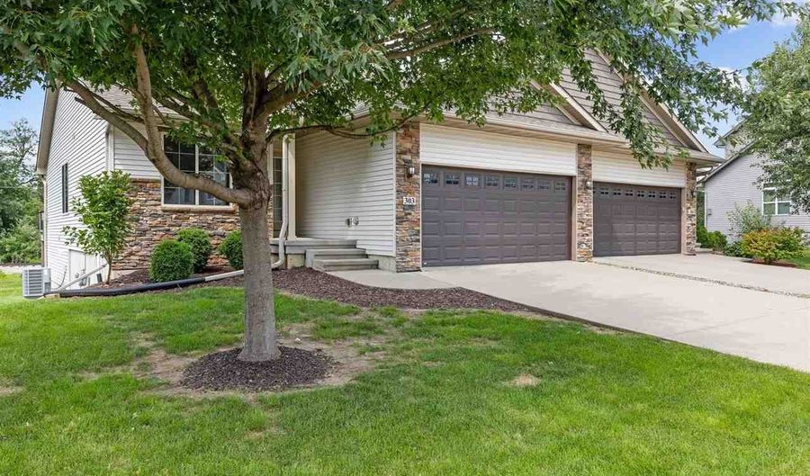 303 S Stewart St, North Liberty, IA 52317 - 3 Beds, 3 Bath