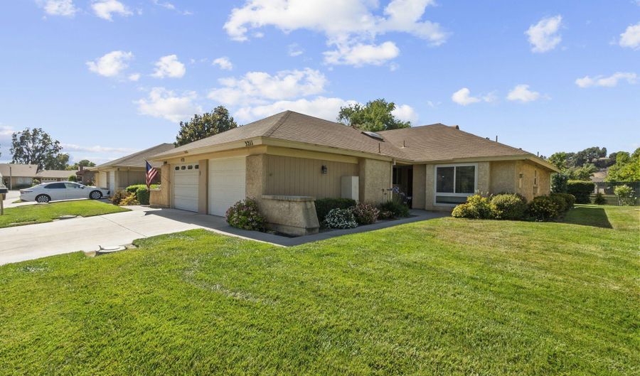 3211 Village 3, Camarillo, CA 93012 - 2 Beds, 2 Bath