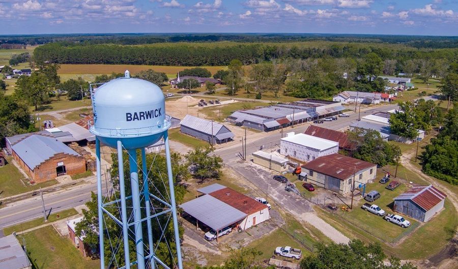52 Main St, Barwick, GA 31720 - 0 Beds, 0 Bath