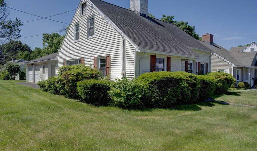 176 Stearns St, Bristol, CT 06010 - 3 Beds, 2 Bath