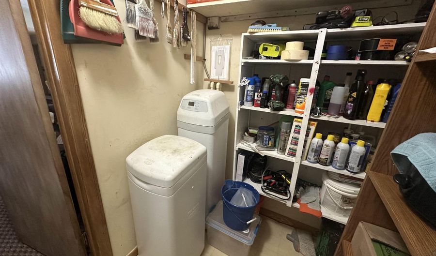 516 N Botkin St, Attica, KS 67009 - 3 Beds, 1 Bath