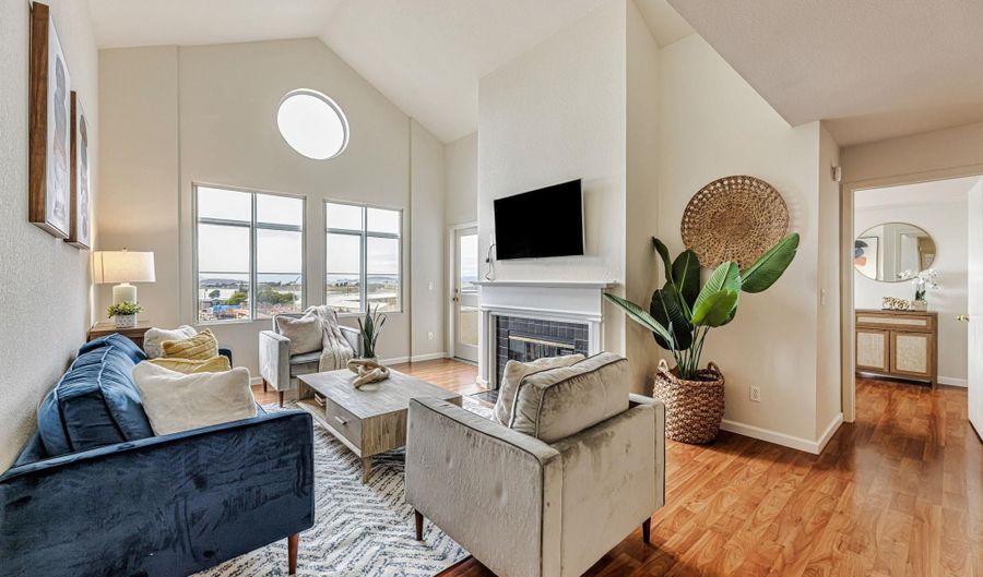 535 Pierce St 1307, Albany, CA 94706 - 2 Beds, 2 Bath