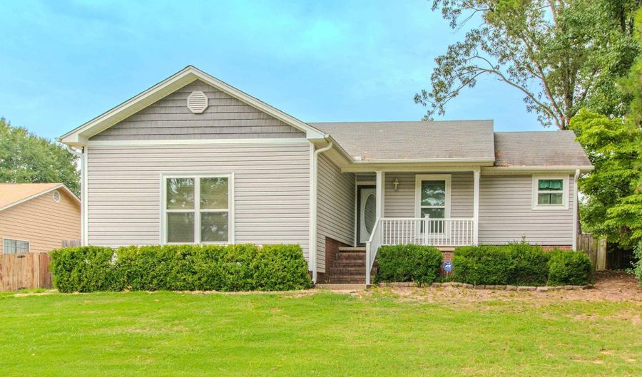16 Hickory Ridge Dr, Benton, AR 72015 - 3 Beds, 2 Bath