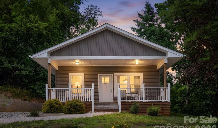 106 Thistle Field Dr, Asheville, NC 28806 - 2 Beds, 1 Bath