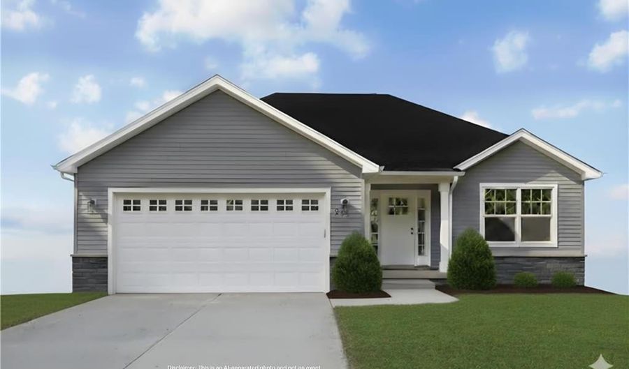 300 E Maple St, Archie, MO 64725 - 4 Beds, 3 Bath