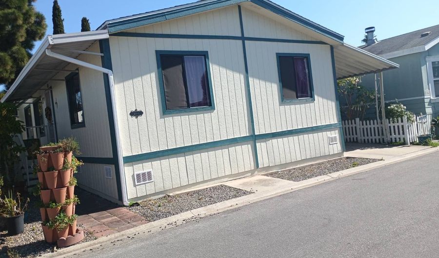 2750 Wheatstone St 203, San Diego, CA 92111 - 3 Beds, 2 Bath