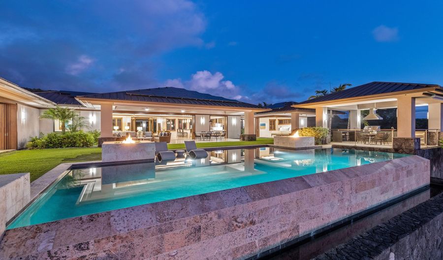 81-6575 HIAAIONO Pl, Kealakekua, HI 96750 - 4 Beds, 5 Bath