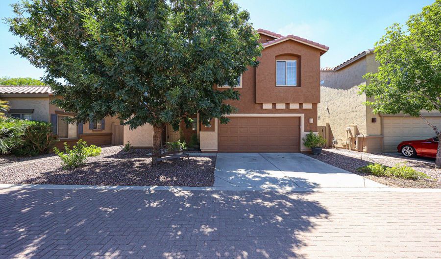 6276 S Nash Way, Chandler, AZ 85249 - 3 Beds, 3 Bath