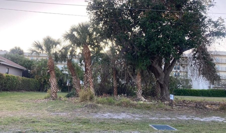 748 SEAGRAPE Dr, Marco Island, FL 34145 - 0 Beds, 0 Bath
