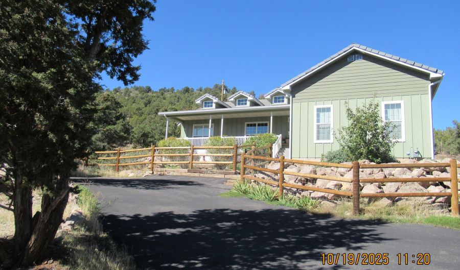 375 N Matt Dillon Trl, Central, UT 84722 - 3 Beds, 2 Bath