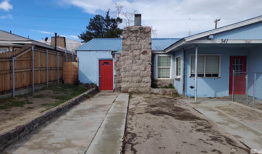 341 Baker St, Hawthorne, NV 89415 - 3 Beds, 2 Bath
