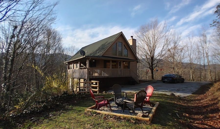256 High Top Ln, Andrews, NC 28901 - 3 Beds, 3 Bath