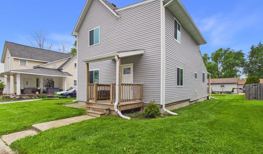 508 W Monroe St, Alexandria, IN 46001 - 3 Beds, 2 Bath