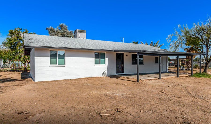 13637 S WATERMANN Ln, Buckeye, AZ 85326 - 4 Beds, 2 Bath