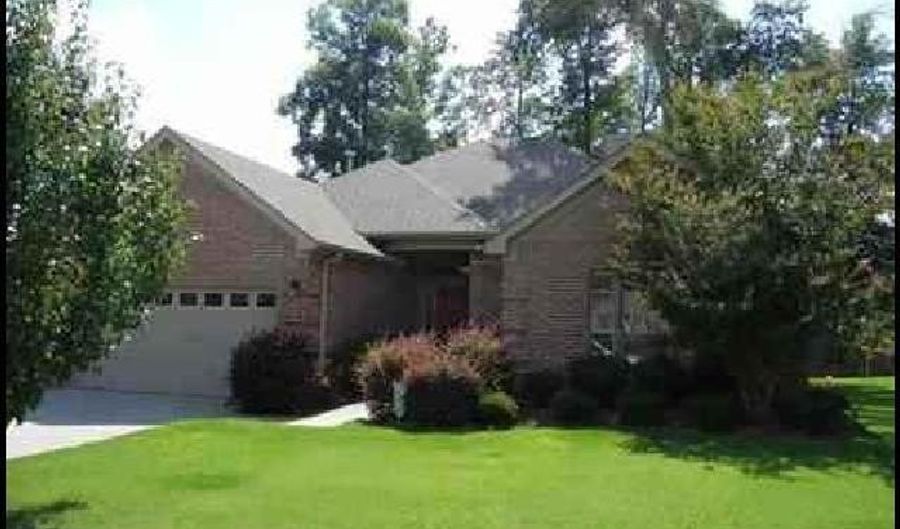 303 Hidden Meadows Dr, Benton, AR 72015 - 3 Beds, 2 Bath
