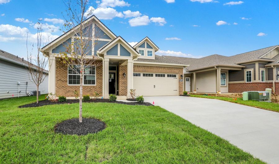 5270 Nettleton Way, Avon, IN 46123 - 2 Beds, 2 Bath