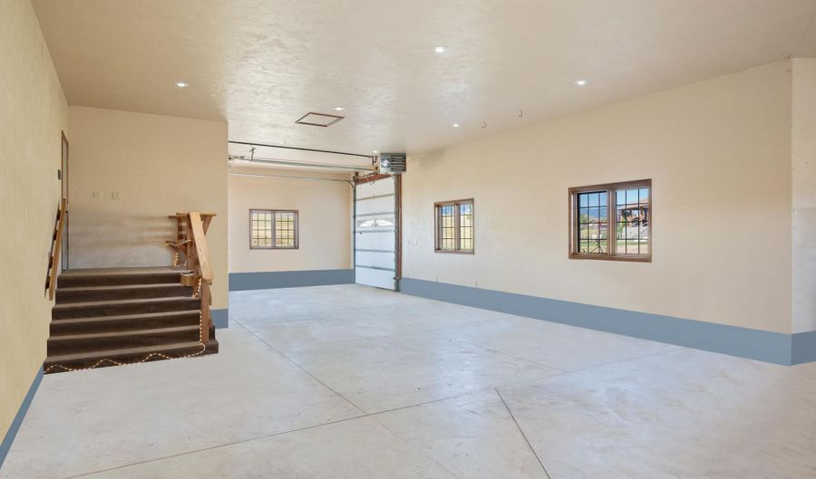 67 Prairie Dr, Buffalo, WY 82834 - 5 Beds, 3 Bath