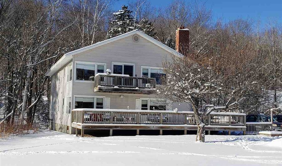 388 Craigs Ln, Mendon, VT 05701 - 4 Beds, 4 Bath