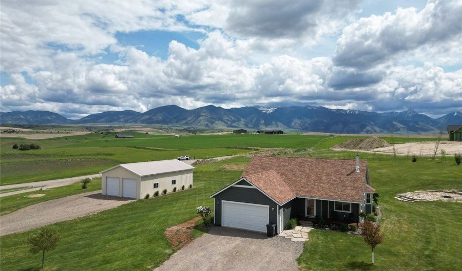 418 May Ln, Belgrade, MT 59714 - 3 Beds, 3 Bath