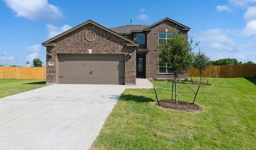 601 Brookside Dr, Anna, TX 75409 - 4 Beds, 3 Bath