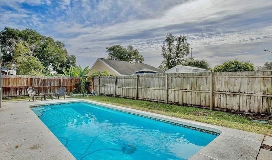 1162 Whispering Winds Ct, Apopka, FL 32703 - 3 Beds, 2 Bath