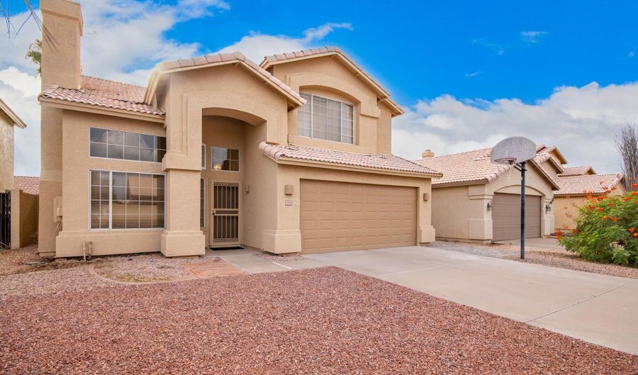 100 N BRADLEY Dr, Chandler, AZ 85226 - 4 Beds, 2 Bath