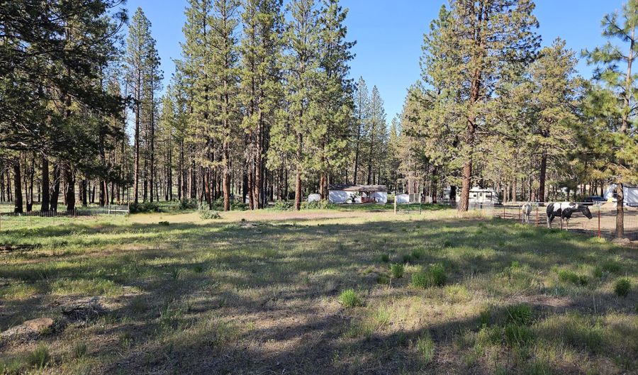 6876 Teal Dr, Bonanza, OR 97623 - 3 Beds, 2 Bath