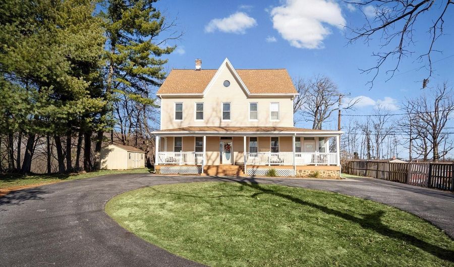 6602 KRONE Dr, Baltimore, MD 21207 - 5 Beds, 3 Bath