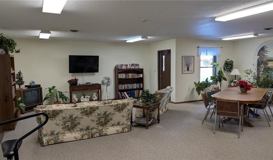1200 18th Ave NW 118, Austin, MN 55912 - 2 Beds, 1 Bath