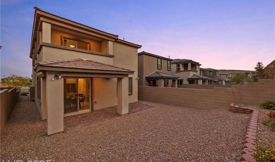 12521 Lylan Ridge St, Las Vegas, NV 89138 - 3 Beds, 3 Bath