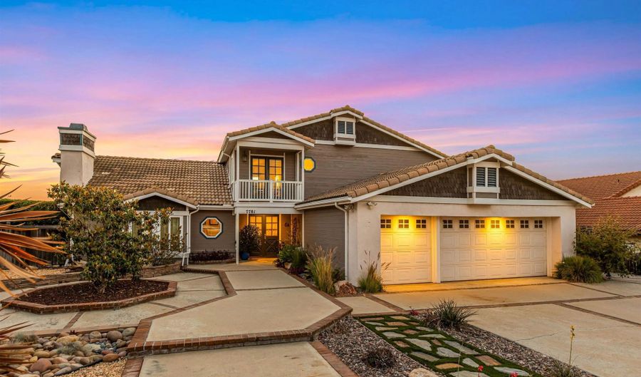 7781 Rocio, Carlsbad, CA 92009 - 3 Beds, 3 Bath