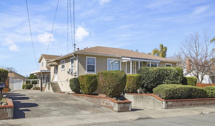 1928 Alpha Way, Antioch, CA 94509 - 6 Beds, 6 Bath
