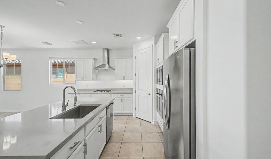 11620 W MARGUERITE Ave, Avondale, AZ 85323 - 4 Beds, 3 Bath