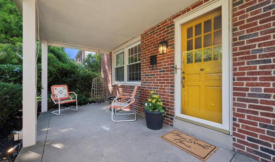 1228 WHEATSHEAF Ln, Abington, PA 19001 - 3 Beds, 2 Bath