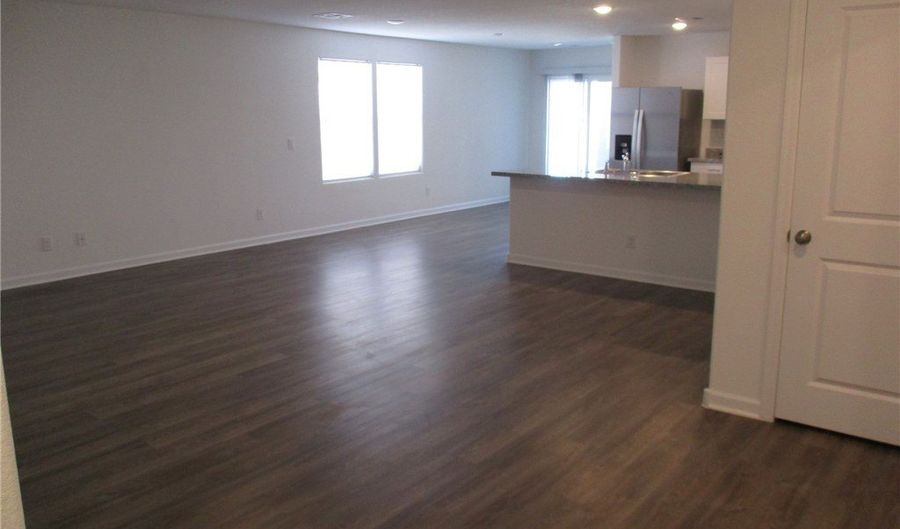 2487 Tapatio Dr, Bullhead City, AZ 86442 - 3 Beds, 2 Bath