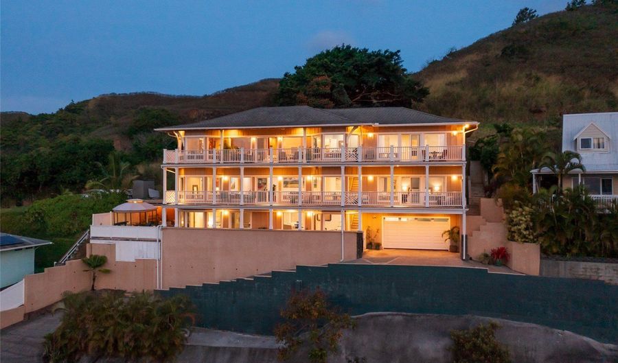 44-097 Kalenakai Pl, Kaneohe, HI 96744 - 5 Beds, 7 Bath