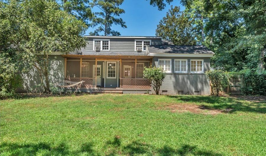 126 Bell St, Americus, GA 31709 - 4 Beds, 3 Bath