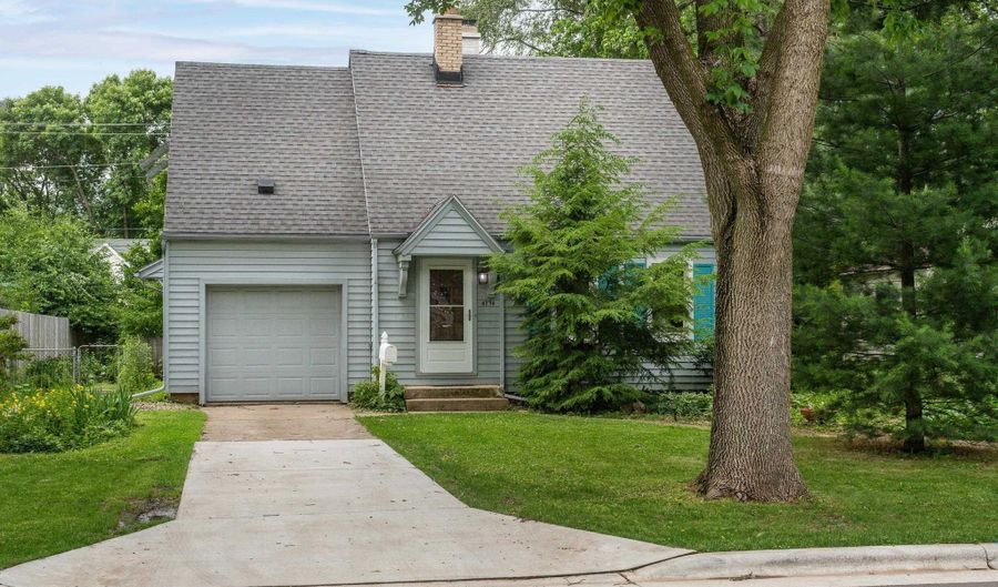 4234 Doncaster Dr, Madison, WI 53711 - 2 Beds, 1 Bath
