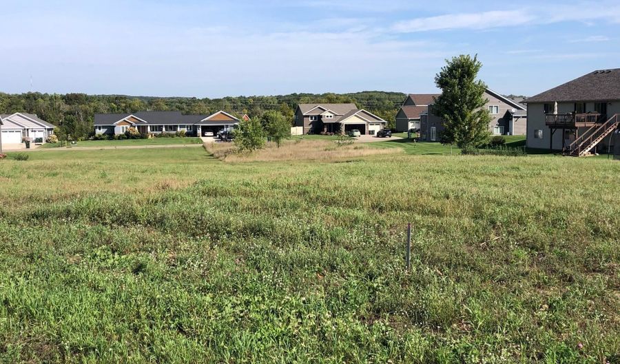 303 Estate Dr, Avon, MN 56310 - 0 Beds, 0 Bath