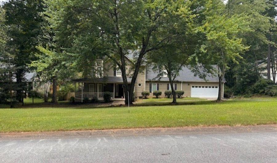 125 Lake Picketts Dr, Acworth, GA 30101 - 4 Beds, 3 Bath