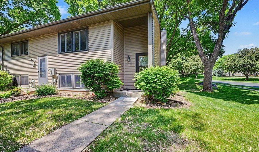 4376 Arden View Ct, Arden Hills, MN 55112 - 3 Beds, 2 Bath