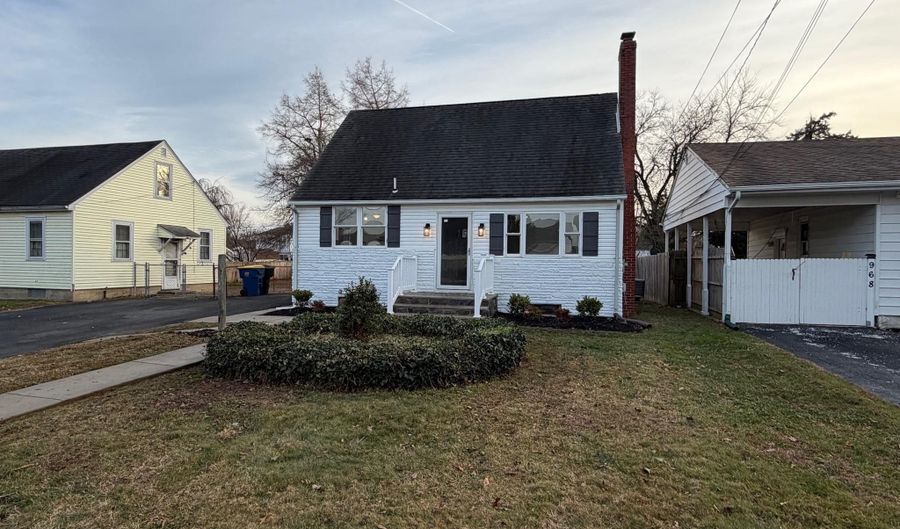 972 S LITTLE CREEK Rd, Dover, DE 19901 - 3 Beds, 1 Bath