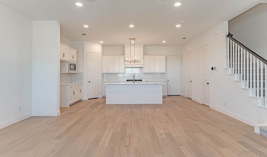 2142 Village Walk Pl, Aledo, TX 76008 - 3 Beds, 3 Bath